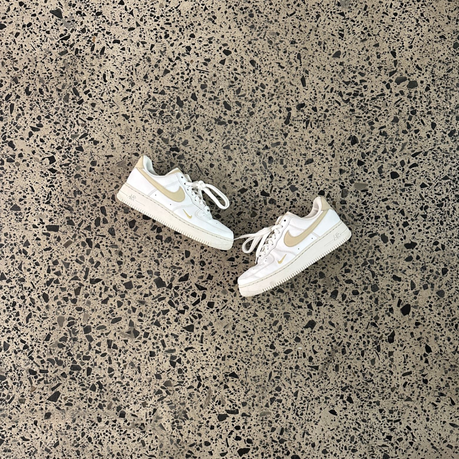 Nike Air Force 1 Low '07 Essential White Beige