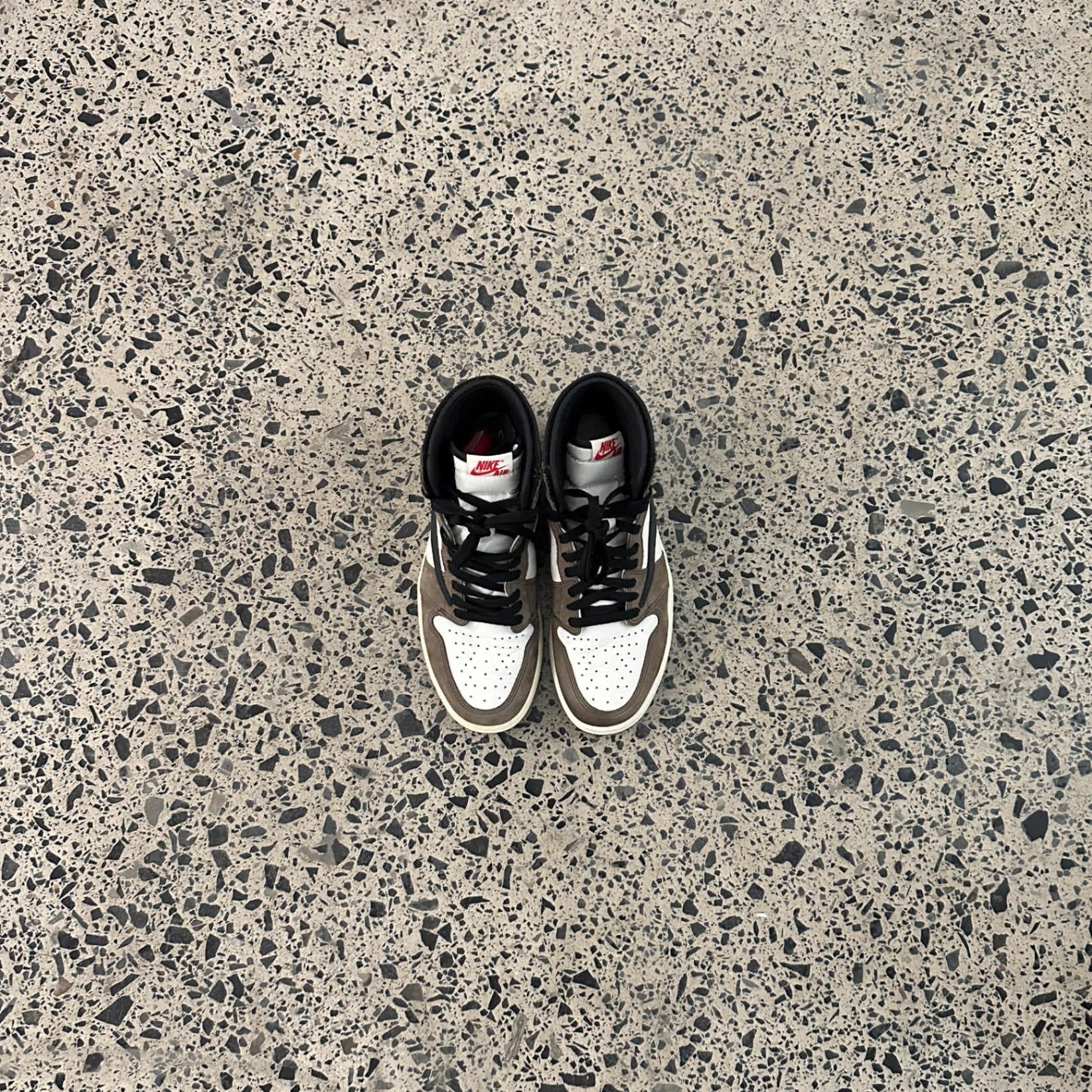 Jordan 1 Retro High OG SP Travis Scott Mocha