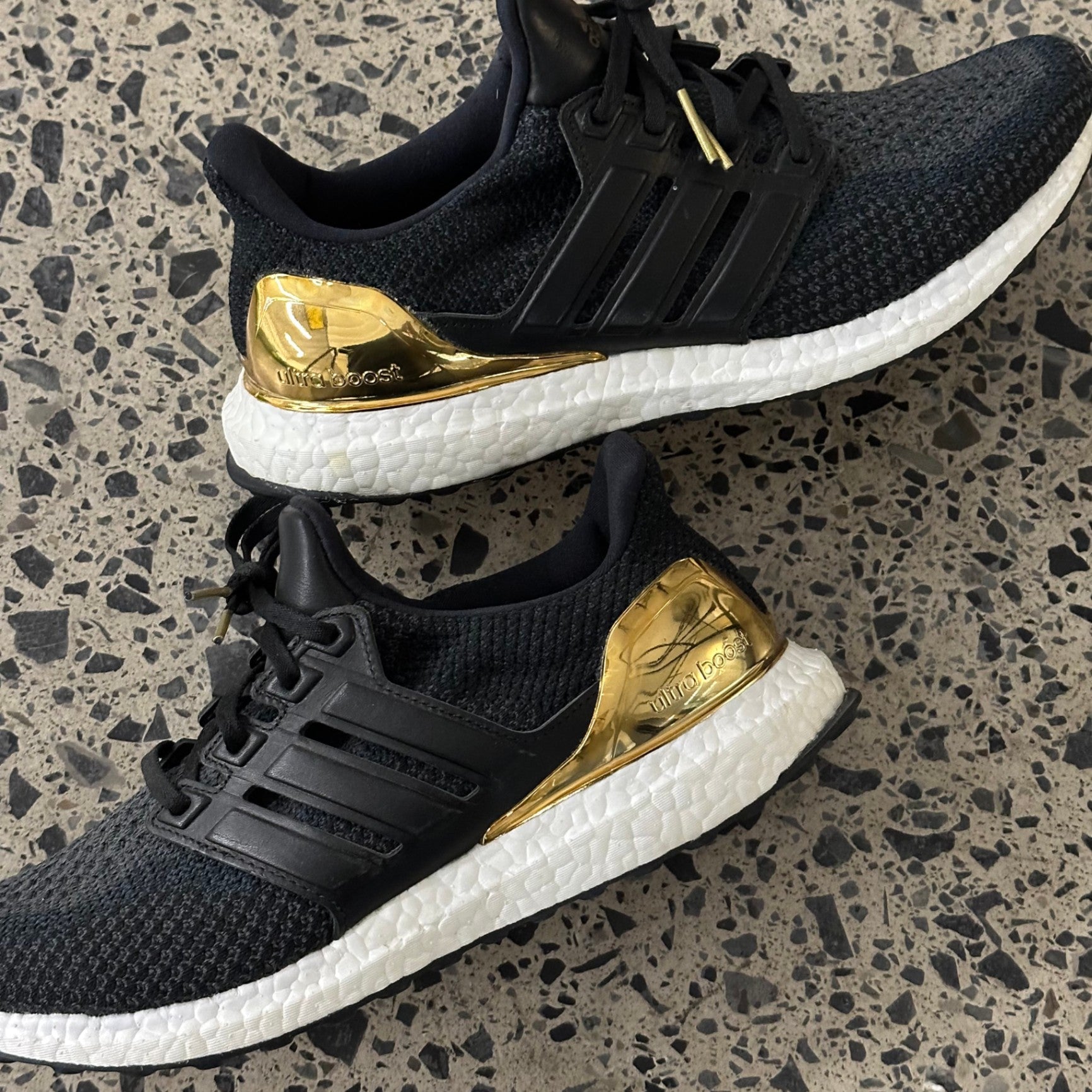 adidas Ultra Boost 2.0 Gold Medal (2016/2018)