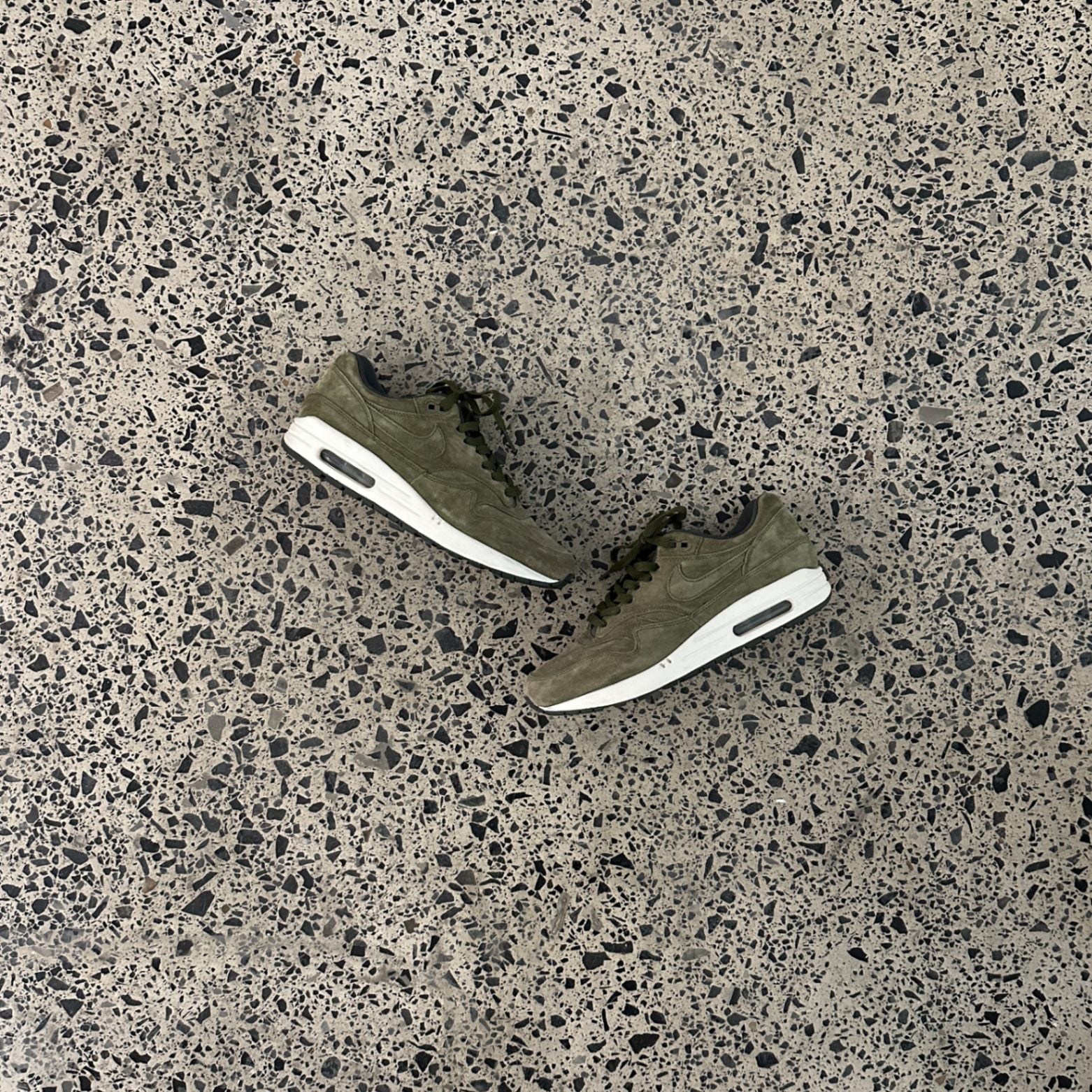 Nike Air Max 1 Olive Canvas Suede