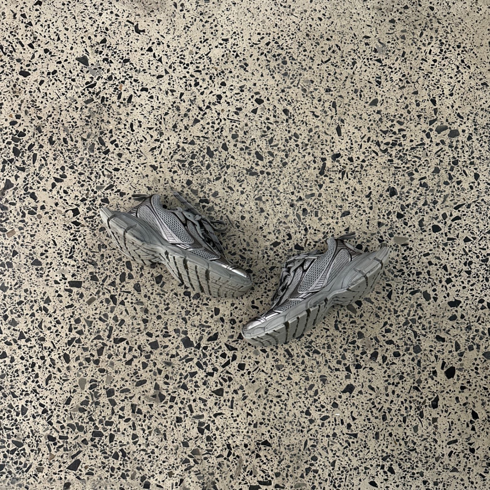 Balenciaga 3XL Grey