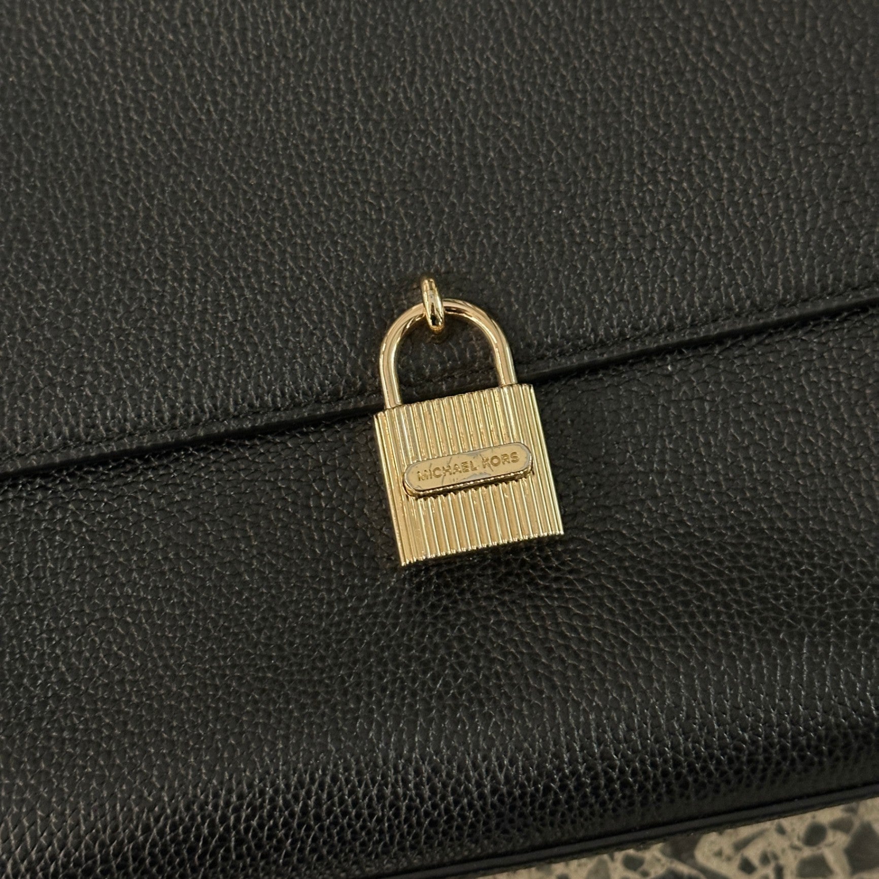 Michael Kors Mercer Large Leather Messenger Bag Black