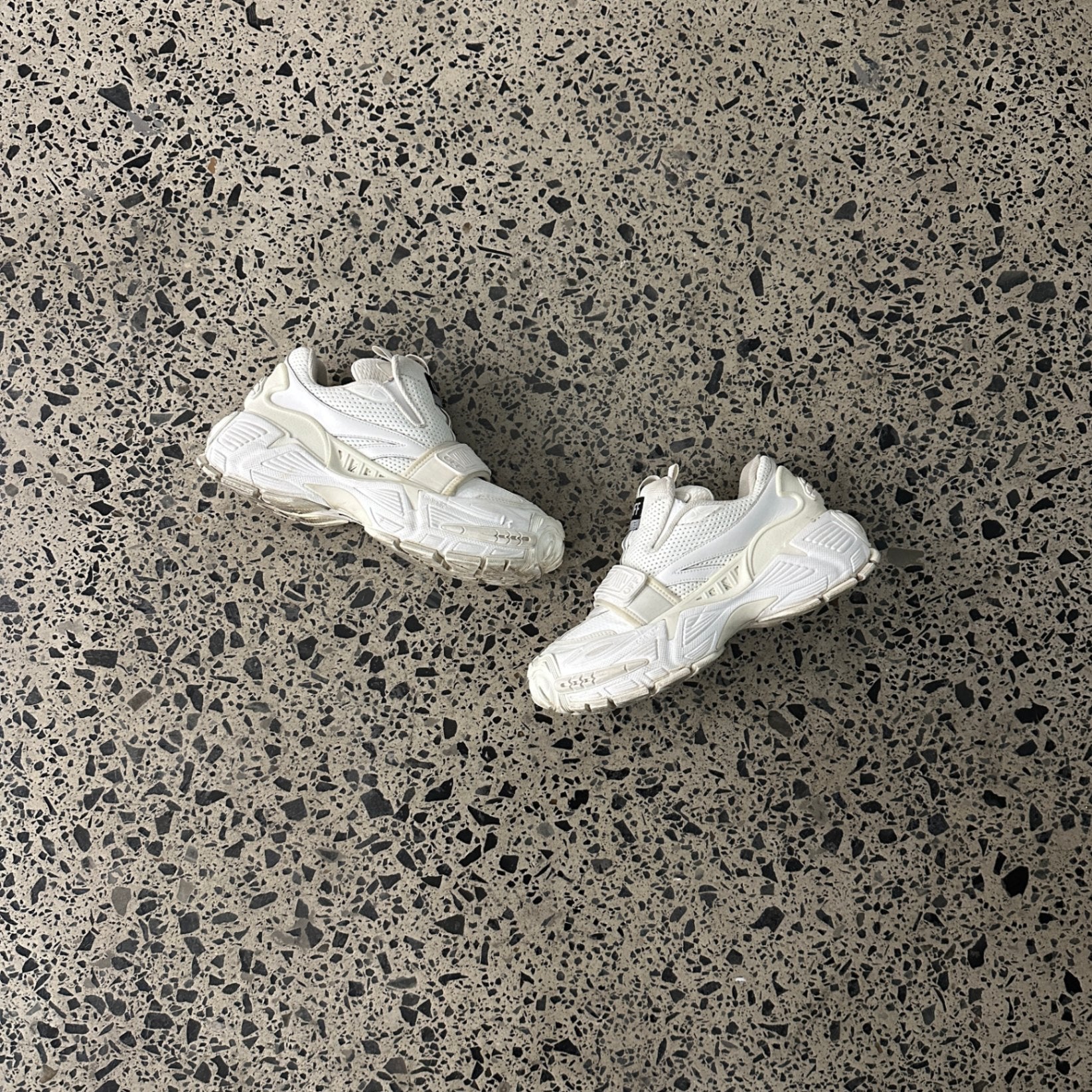 Off-White Glove Slip On White