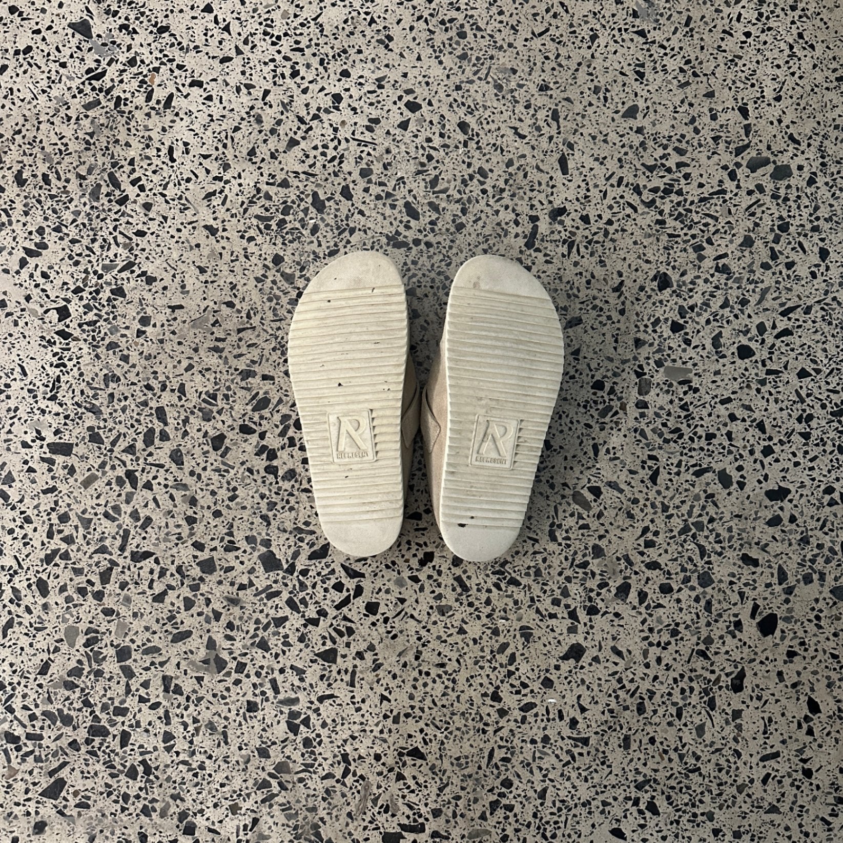 Represent Initial Mule Beige