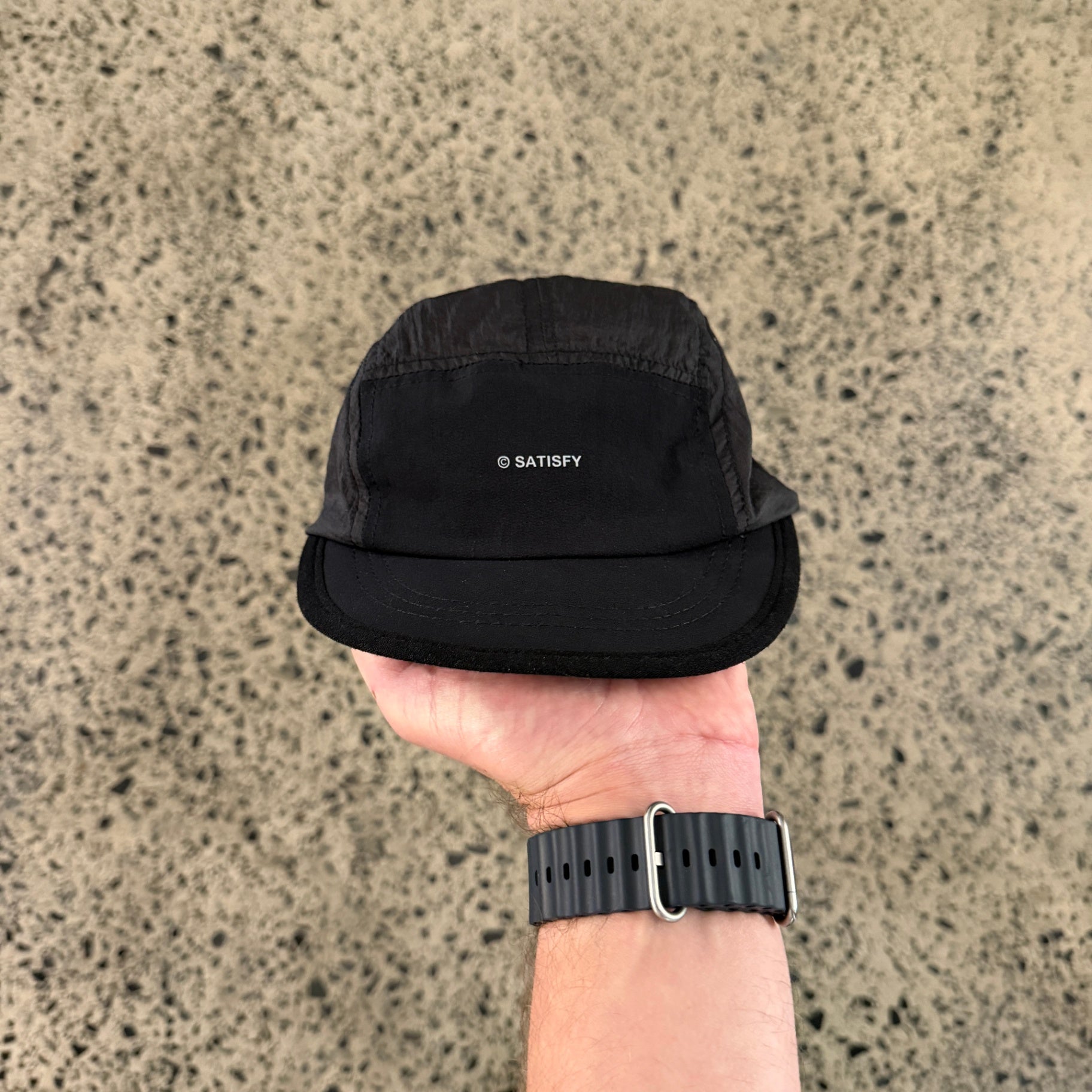 Satisfy Rippy Trail Cap Black
