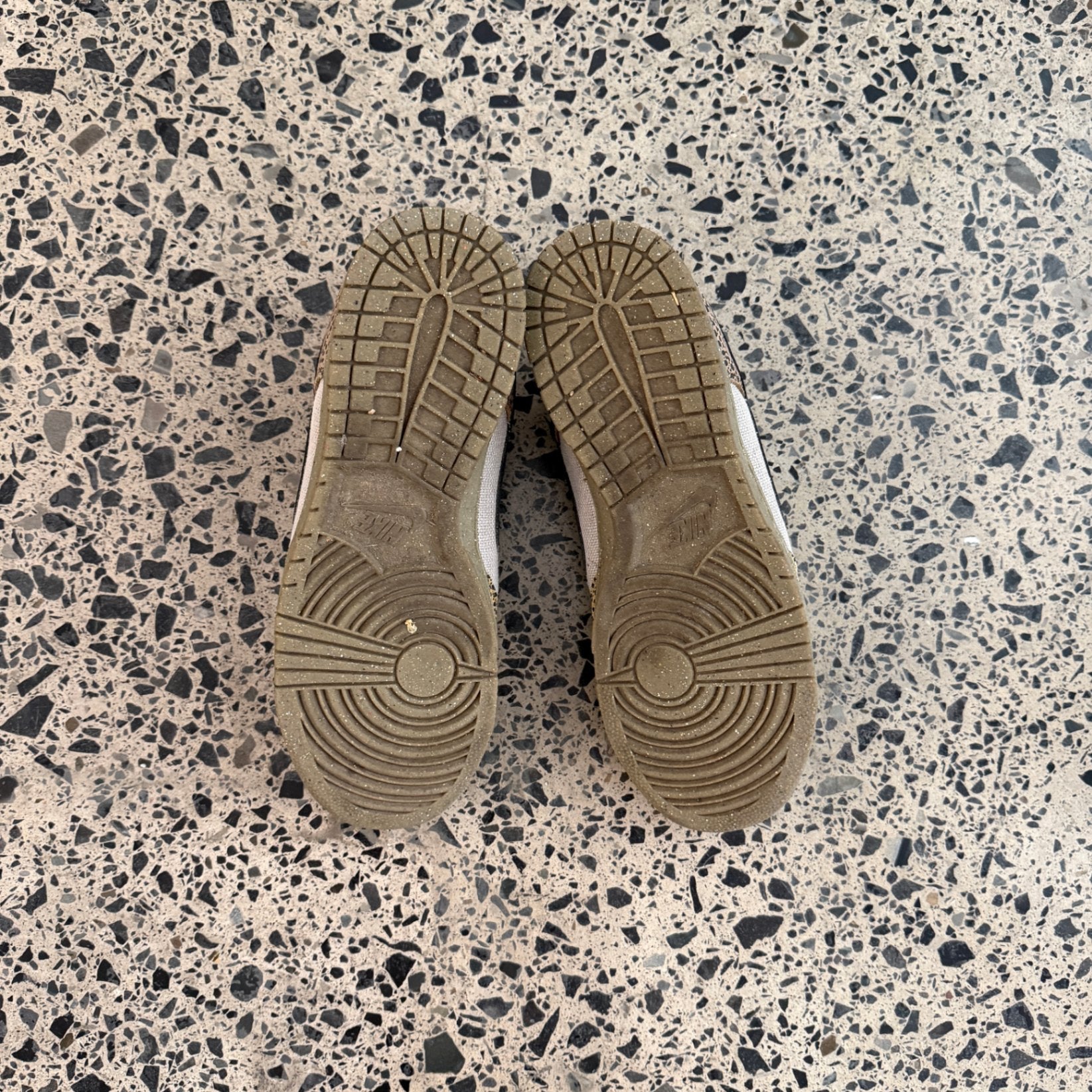 Nike Dunk Low Safari Golden Moss