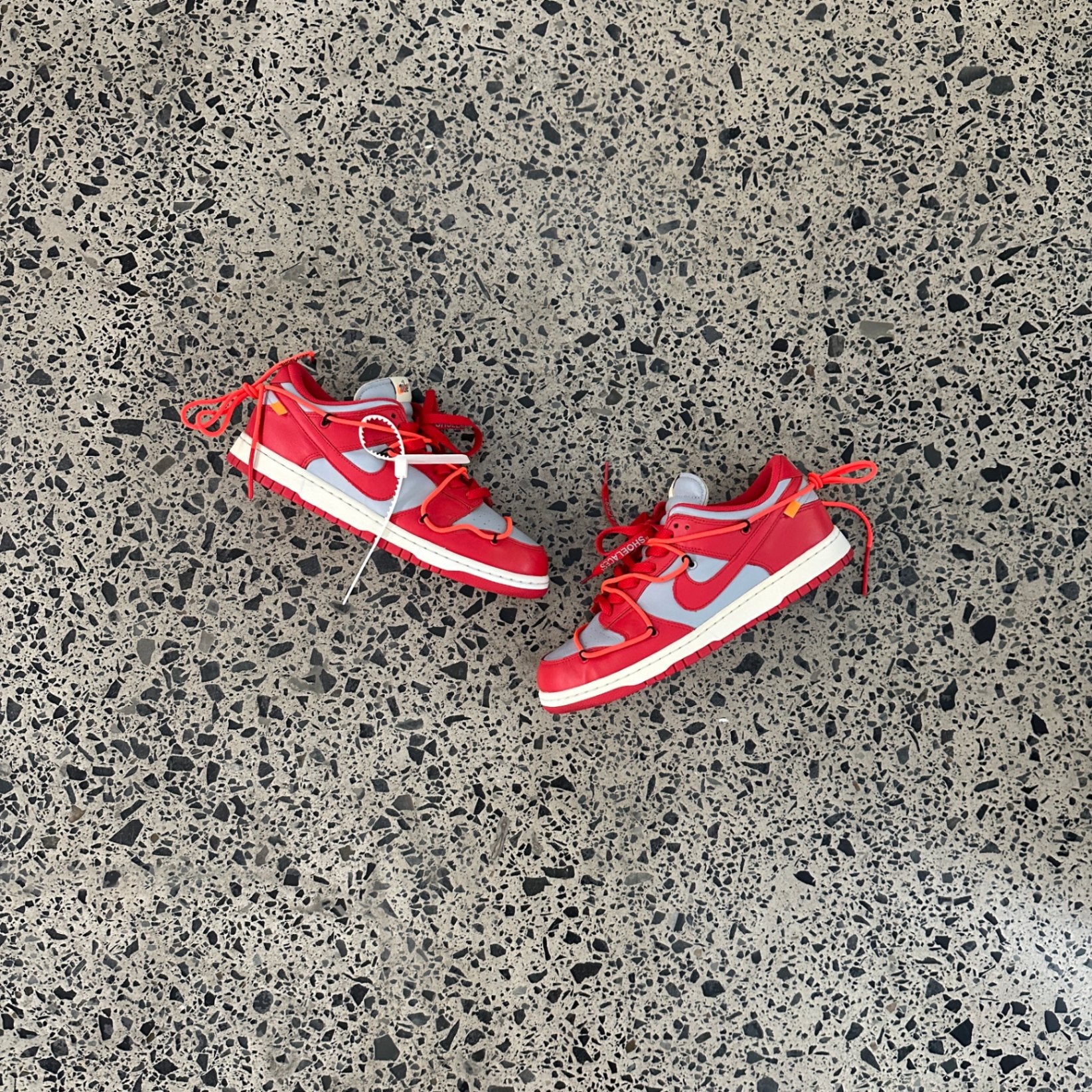 Nike Dunk Low Off-White University Red