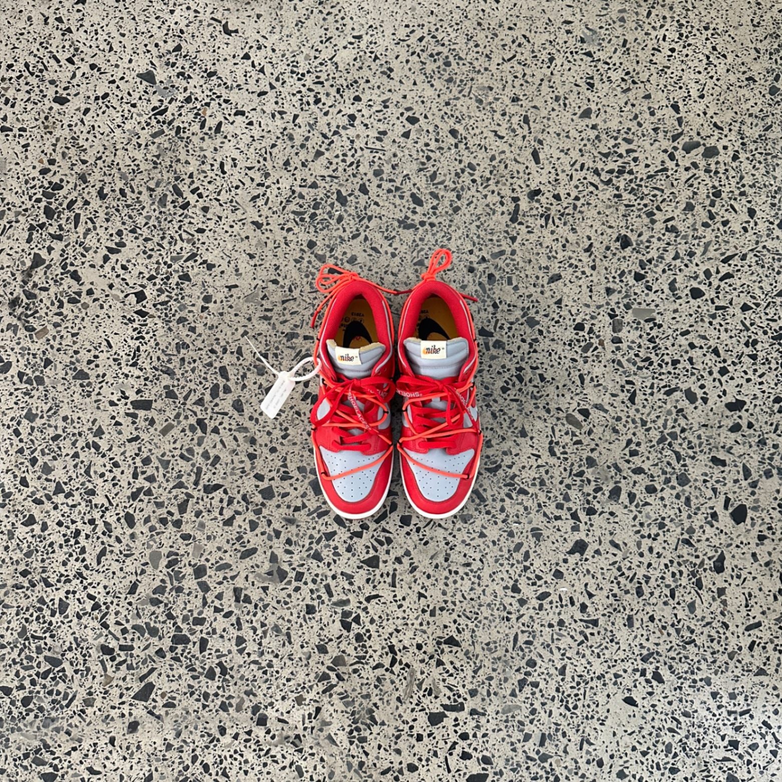 Nike Dunk Low Off-White University Red