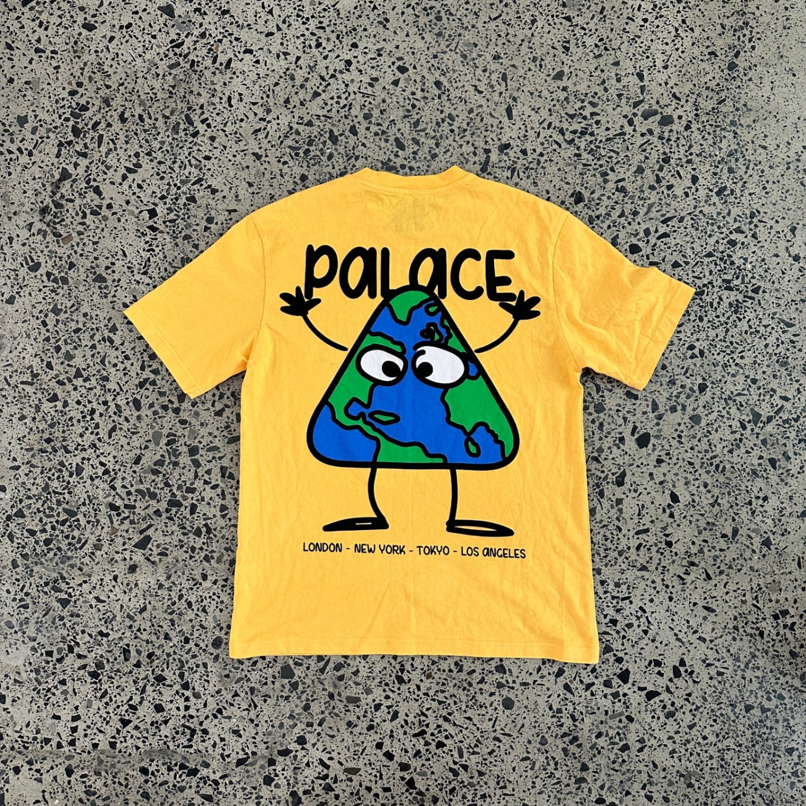 Palace Globlerone T-shirt Yellow