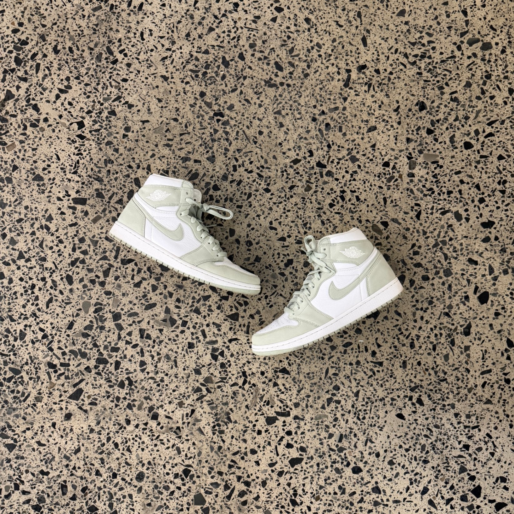 Jordan 1 Retro High OG Seafoam