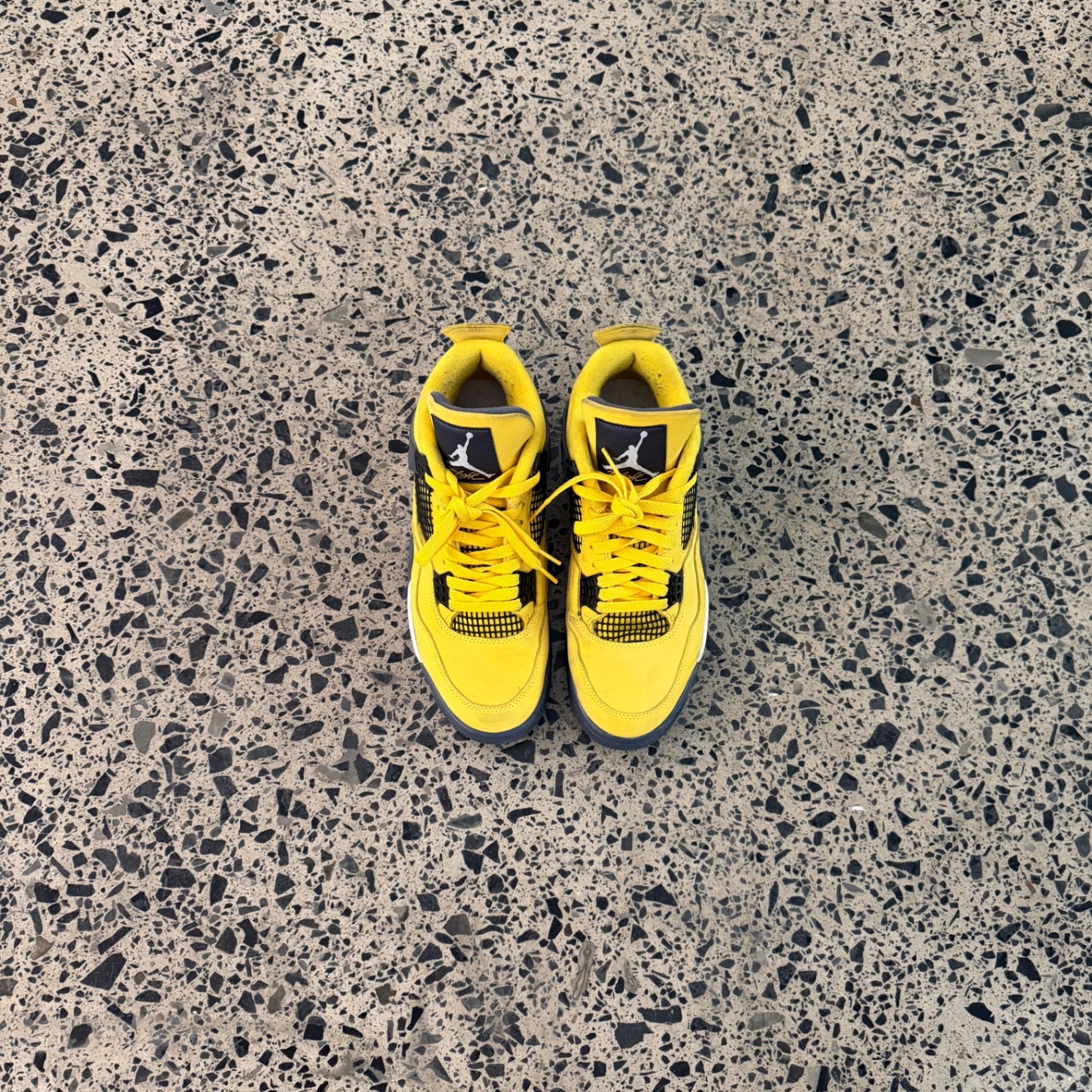 Jordan 4 Retro Lightning (2021)