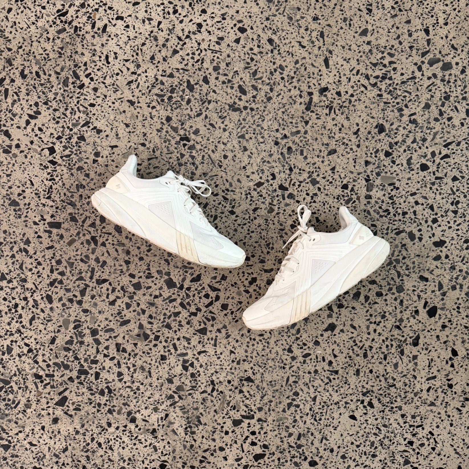 Represent 247 Arc-1 Runner Flat White