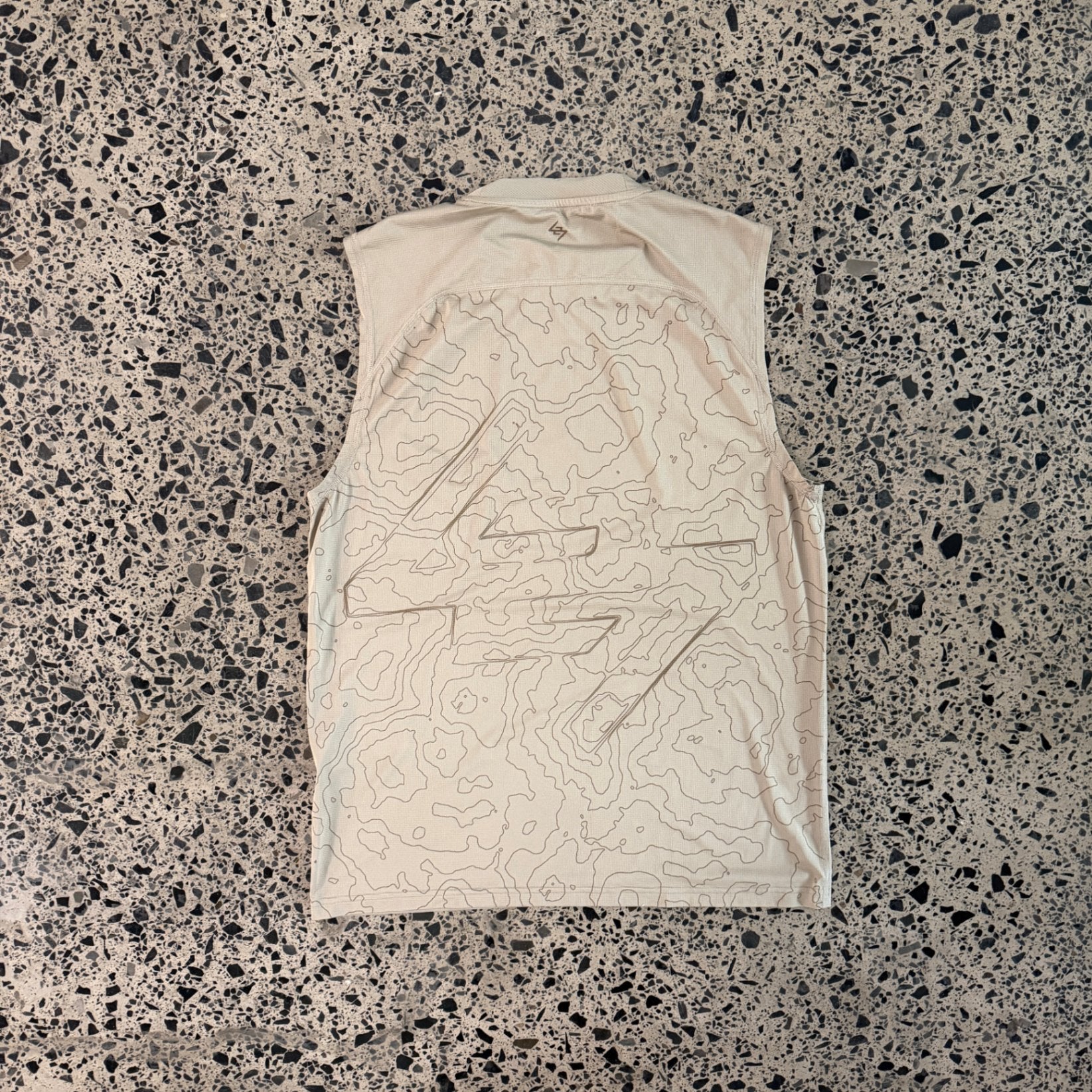 Represent 247 Contour Run Tank Pebble