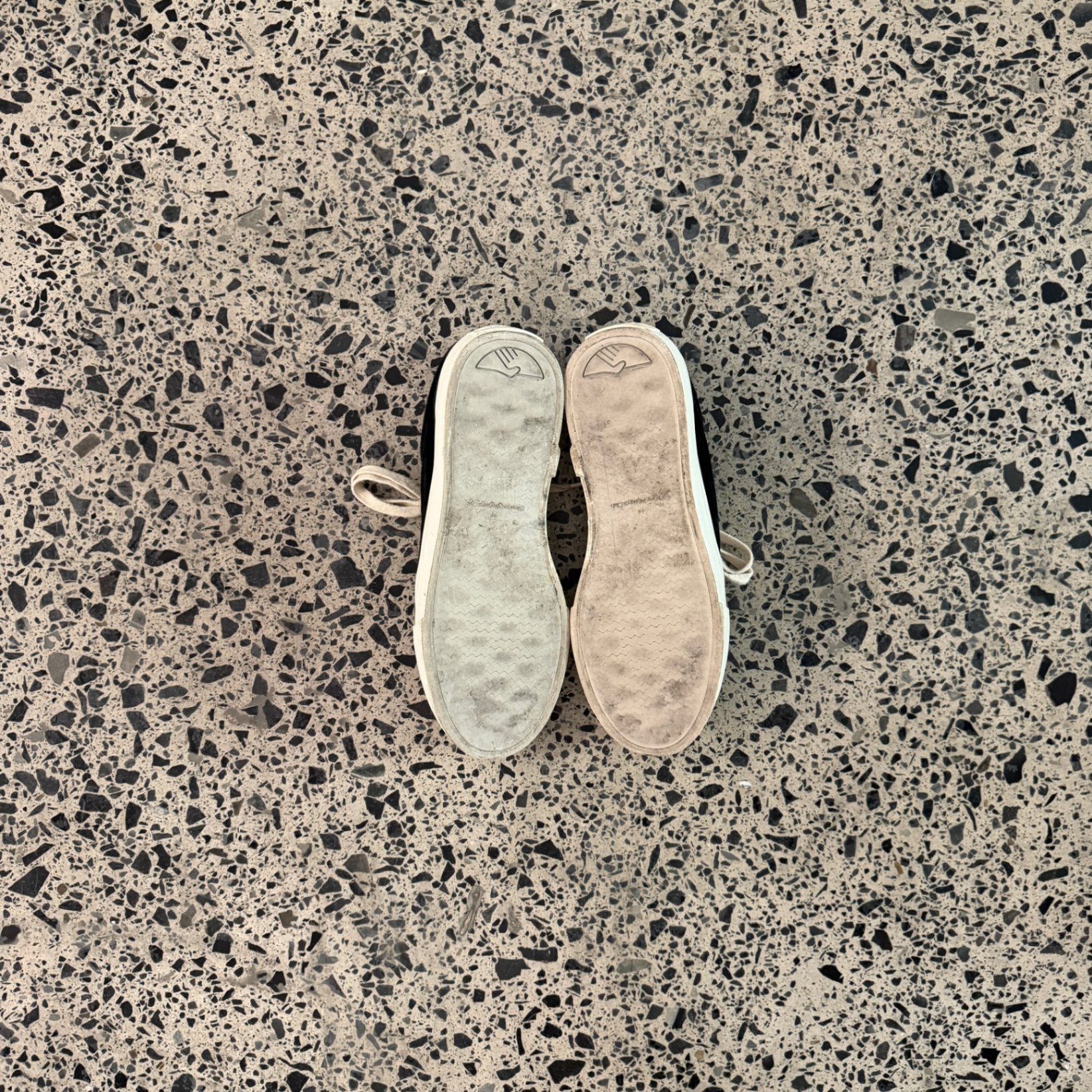 Stepney Workers Club Dellow Suede Black