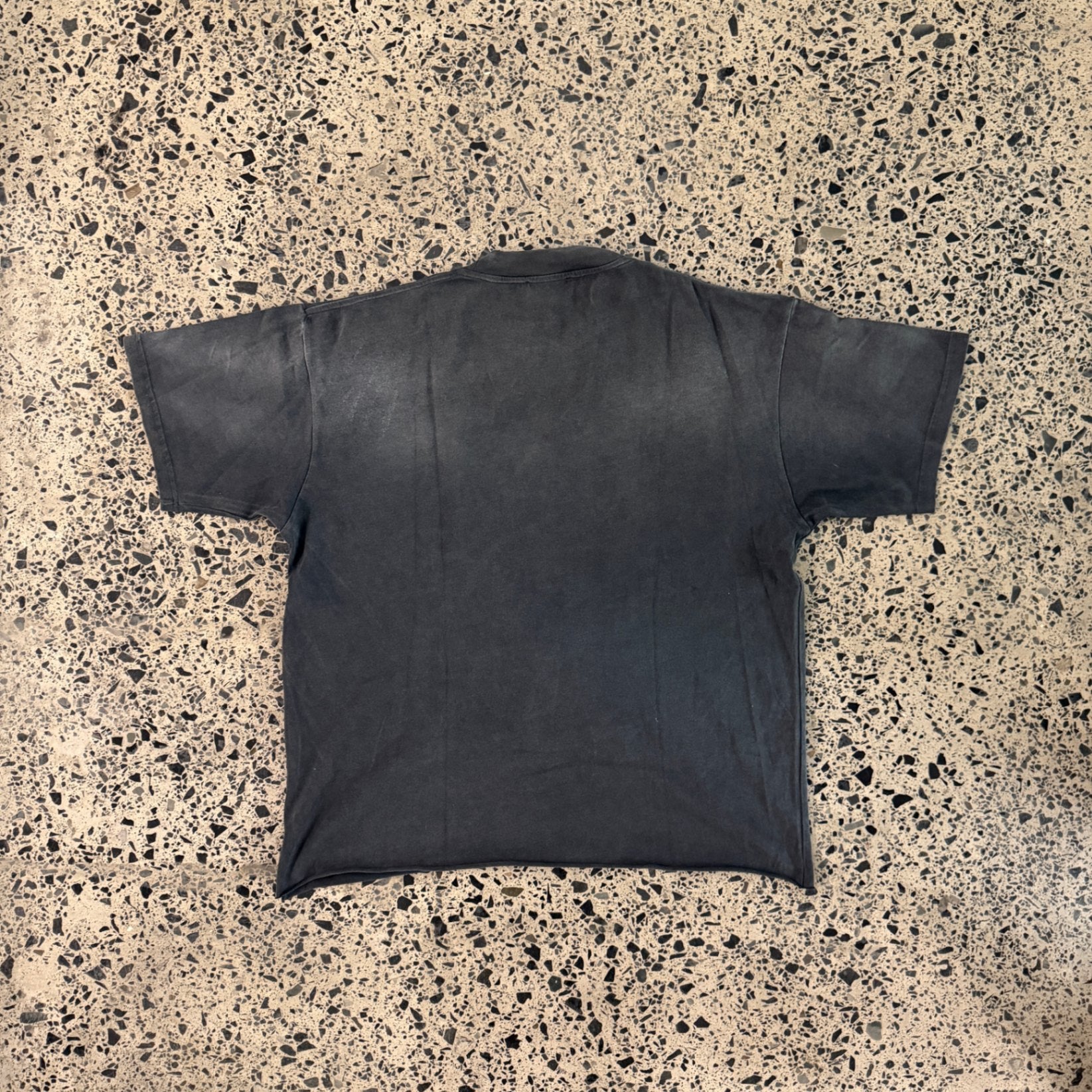 Represent Saker Falcon T-Shirt Faded Black